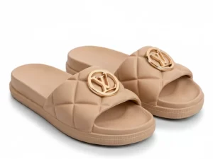Chinelo Feminino Nuvem Metalassê Tendencia 2026