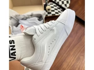 Tênis Vans Knu Skool